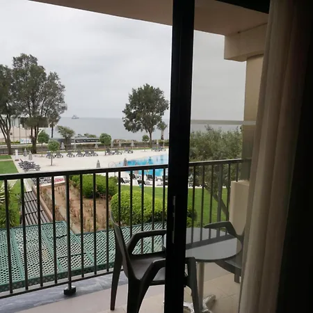 Gale Aparthotel *